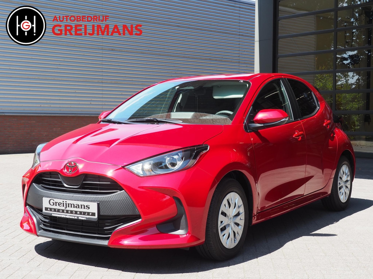 Toyota Yaris - 1.5 Hybrid 115 Comfort|Carplay|CruiseCont. |Rijklaar |BTW auto - AutoWereld.nl