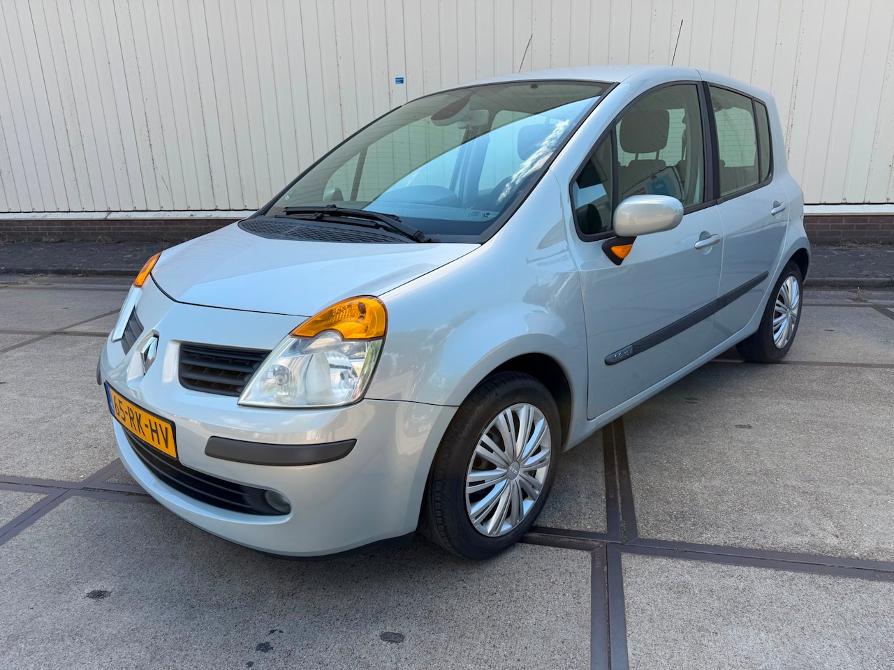 Renault Modus - 1.6-16V Privilège Luxe automaat NIEUWE APK - AutoWereld.nl