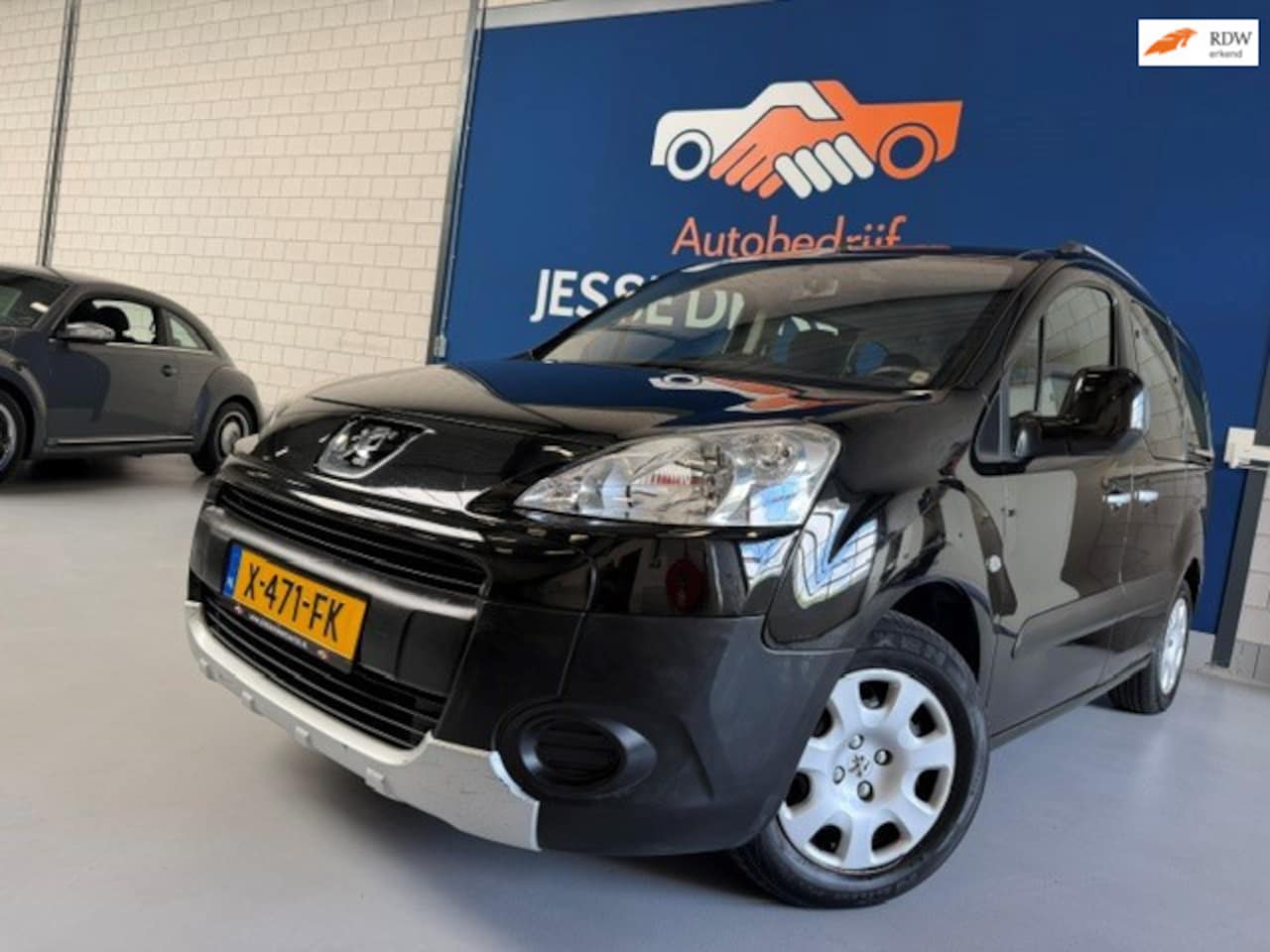 Peugeot Partner Tepee - 1.6 XT / bj.2009 / 5 persoons / airco / NAP met 125974 km.en APK tot 07/2027 / trekhaak / - AutoWereld.nl