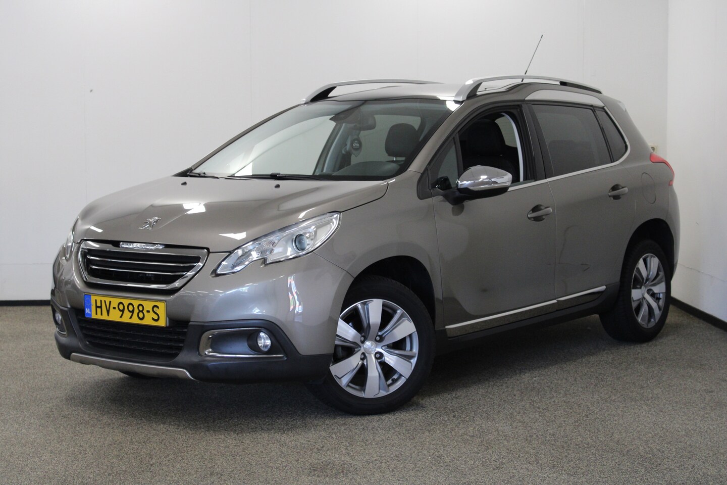 Peugeot 2008 - 1.2 PureTech Allure 1.2 PureTech Allure - AutoWereld.nl