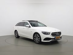 Mercedes-Benz E-klasse Estate - 300 AMG | Plug in Hybride | Stoelverwarming | Trekhaak | Panoram