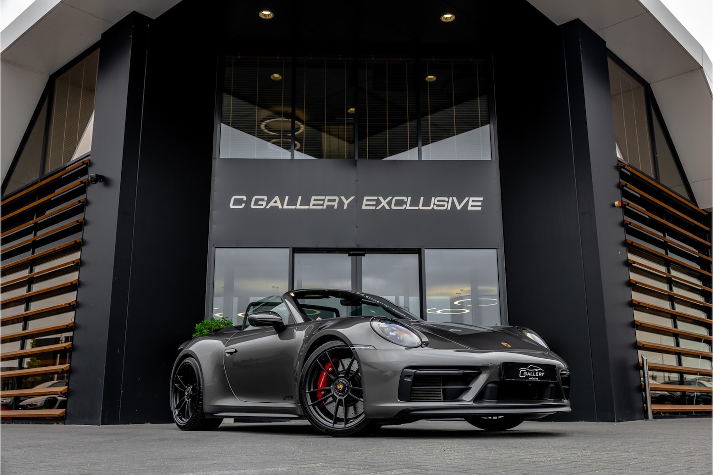 Porsche 911 Cabrio - 3.0 Carrera GTS - Sport Chrono + | Bose | Memory | 360 Camera - AutoWereld.nl