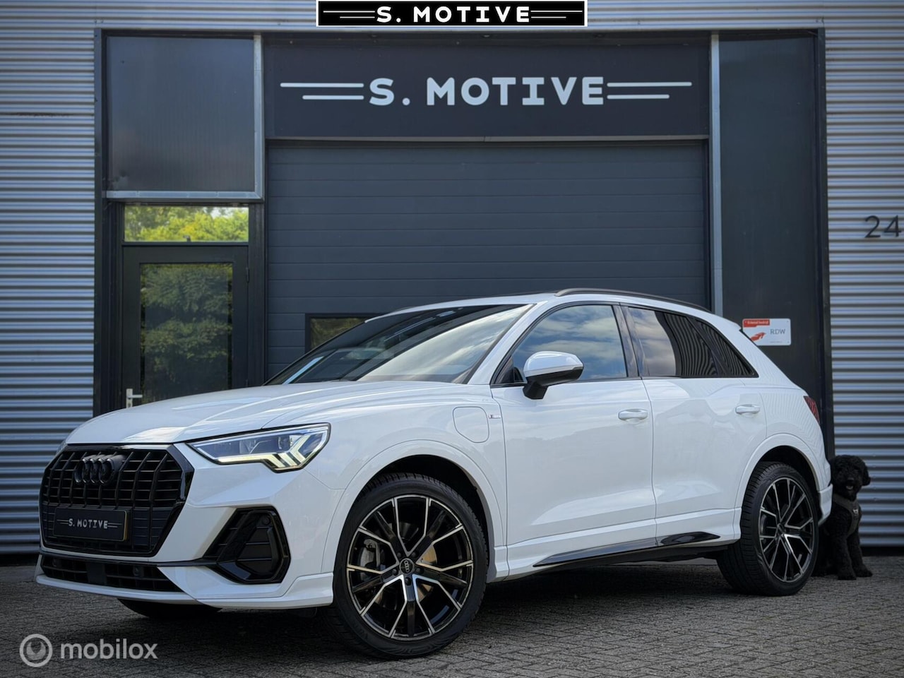 Audi Q3 - 45 TFSIe S edition Pano, NAP, Cruise Control, Matrix - AutoWereld.nl