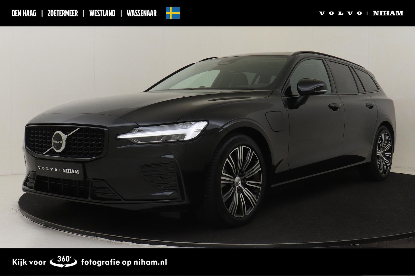 Volvo V60 - T8 PLUG-IN HYBRID AWD ULTRA DARK *FULL OPTIONS!* -PANO.DAK|BOWERS&WILKINS|GEVENT.LEDER+MAS - AutoWereld.nl