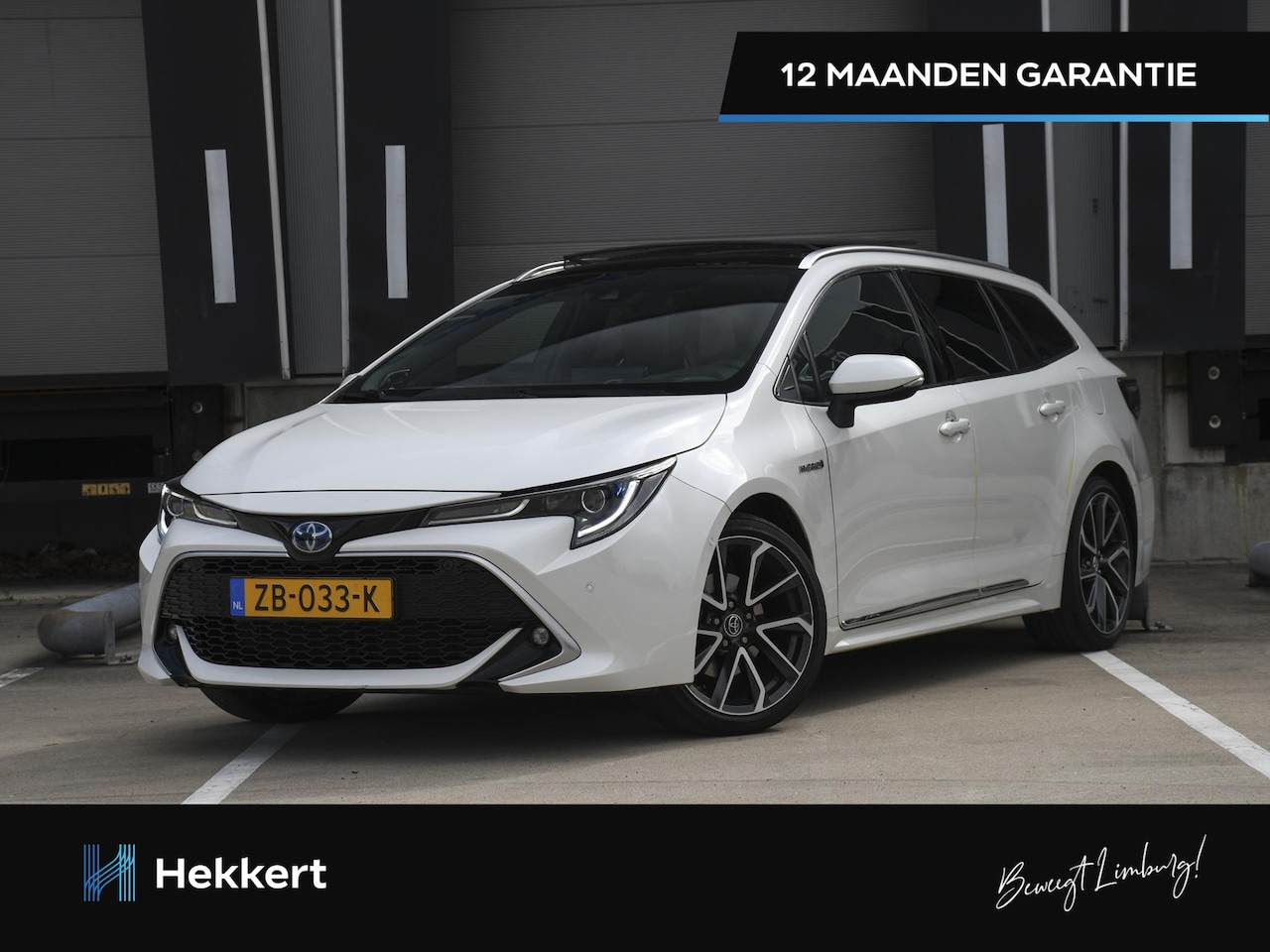Toyota Corolla Touring Sports - Premium 2.0 Hybrid 184pk Automaat PANO | 18''LM | SPORTSTOELEN LEDER | DODE HOEK | JBL SOU - AutoWereld.nl