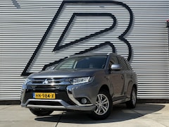 Mitsubishi Outlander - 2.0 PHEV Business Edition Navi|Camera|Trekhaak|Clima|Cruise|N.A.P|Dealer Onderhouden|APK t
