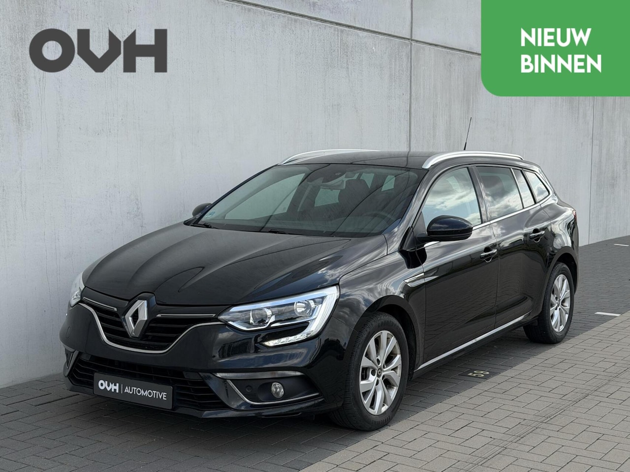 Renault Mégane Estate - 1.3 TCe Business | Camera | Carplay - AutoWereld.nl