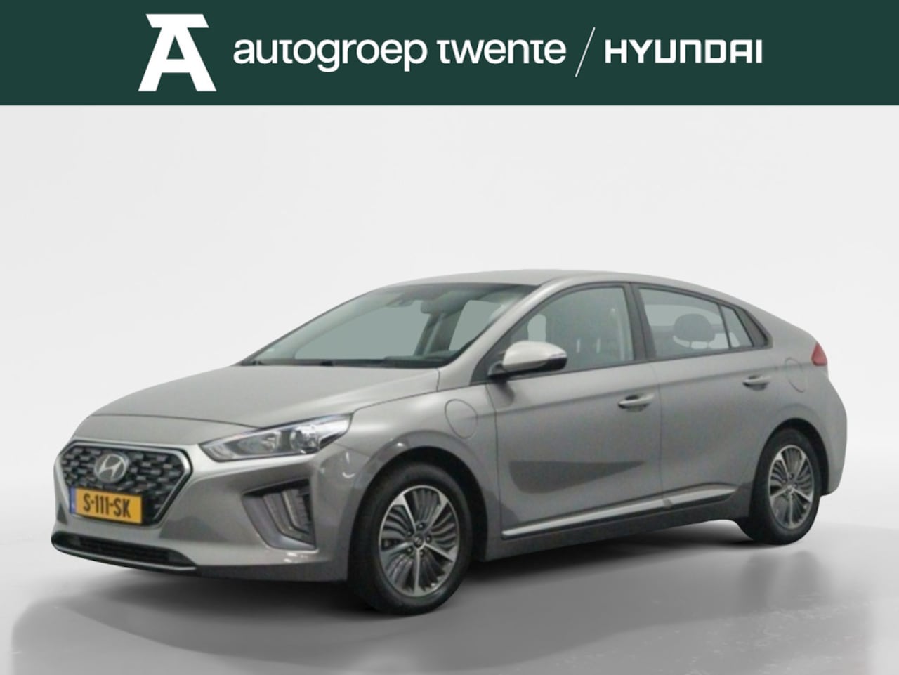Hyundai IONIQ - 1.6 GDi PHEV Comfort | Carplay navigatie | Trekhaak | Camera | S - AutoWereld.nl