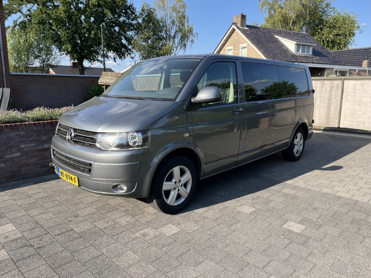 Volkswagen Transporter - 2.0 TDI L2H1 Com. DC MOTORSCHADE - AutoWereld.nl