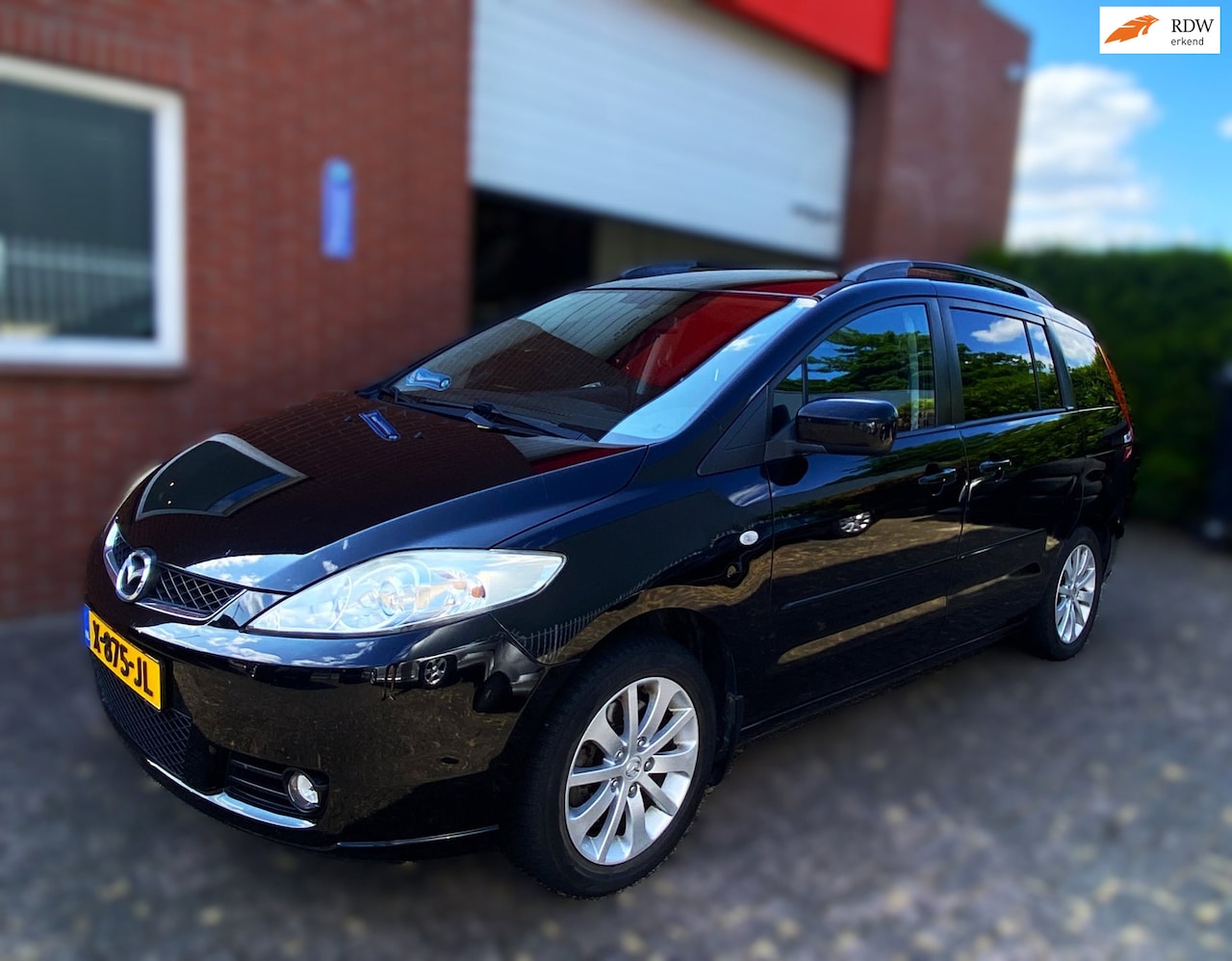 Mazda 5 - 1.8 7 zits/ Trekhaak/ Zeer netjes! - AutoWereld.nl