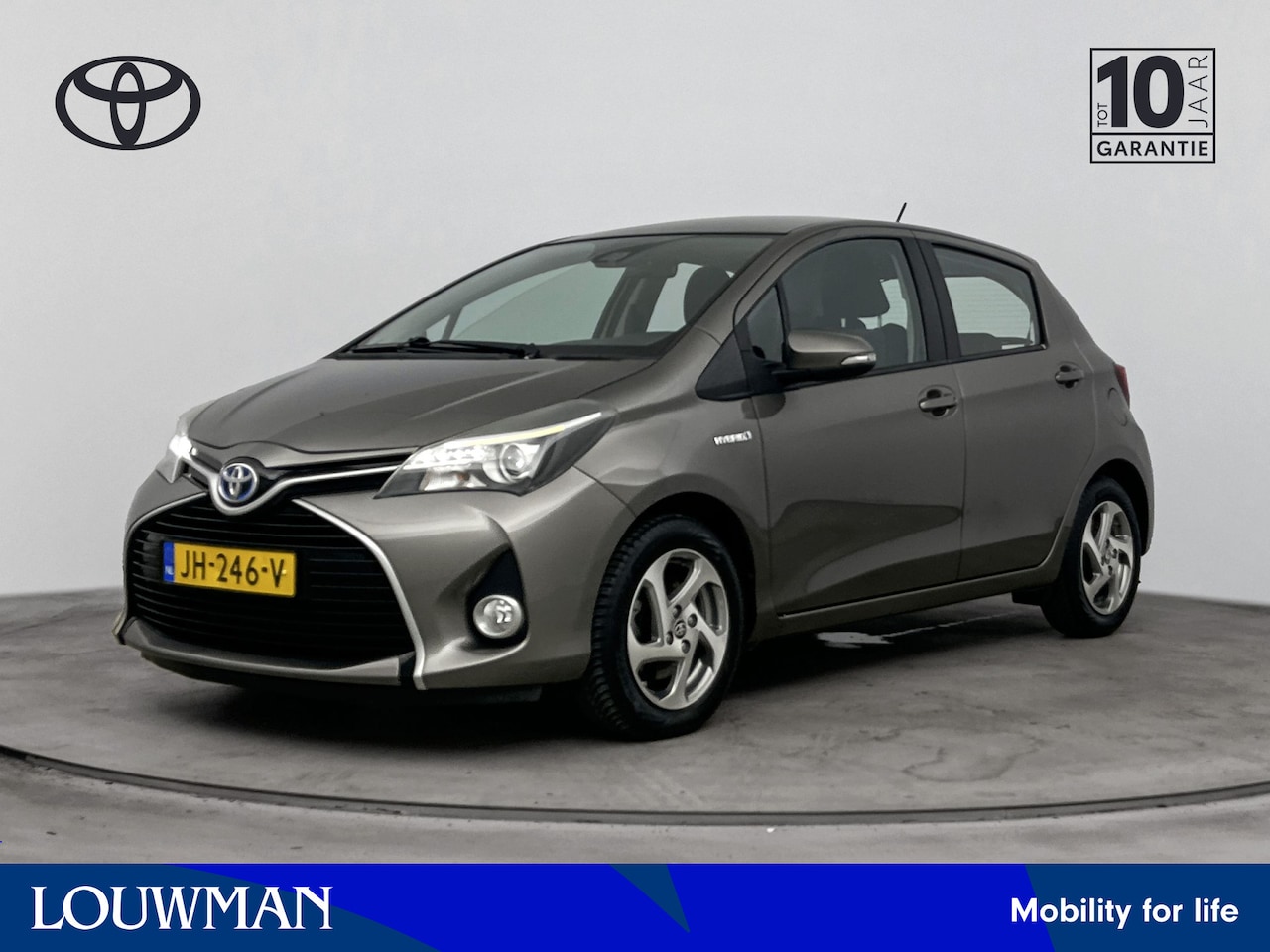 Toyota Yaris - 1.5 Hybrid Lease Limited | Navigatie | Cruise Control | - AutoWereld.nl