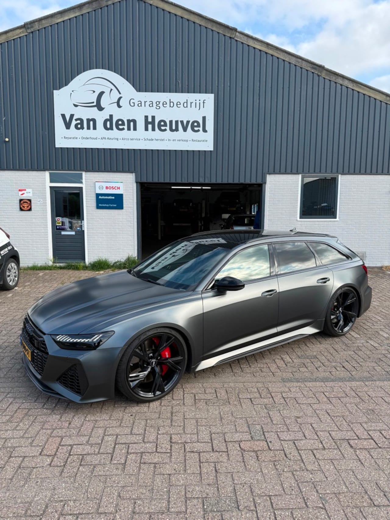 Audi A6 Avant - RS6 Quattro - AutoWereld.nl