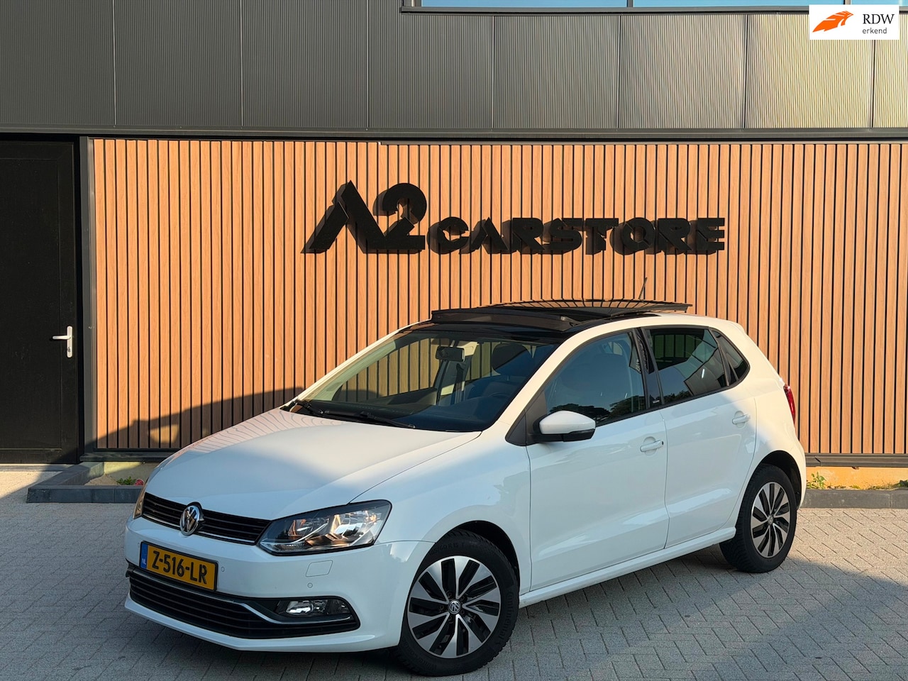 Volkswagen Polo - 1.2 TSI Comfortline ALLSTAR PANO AIRCO NETTE AUTO! - AutoWereld.nl