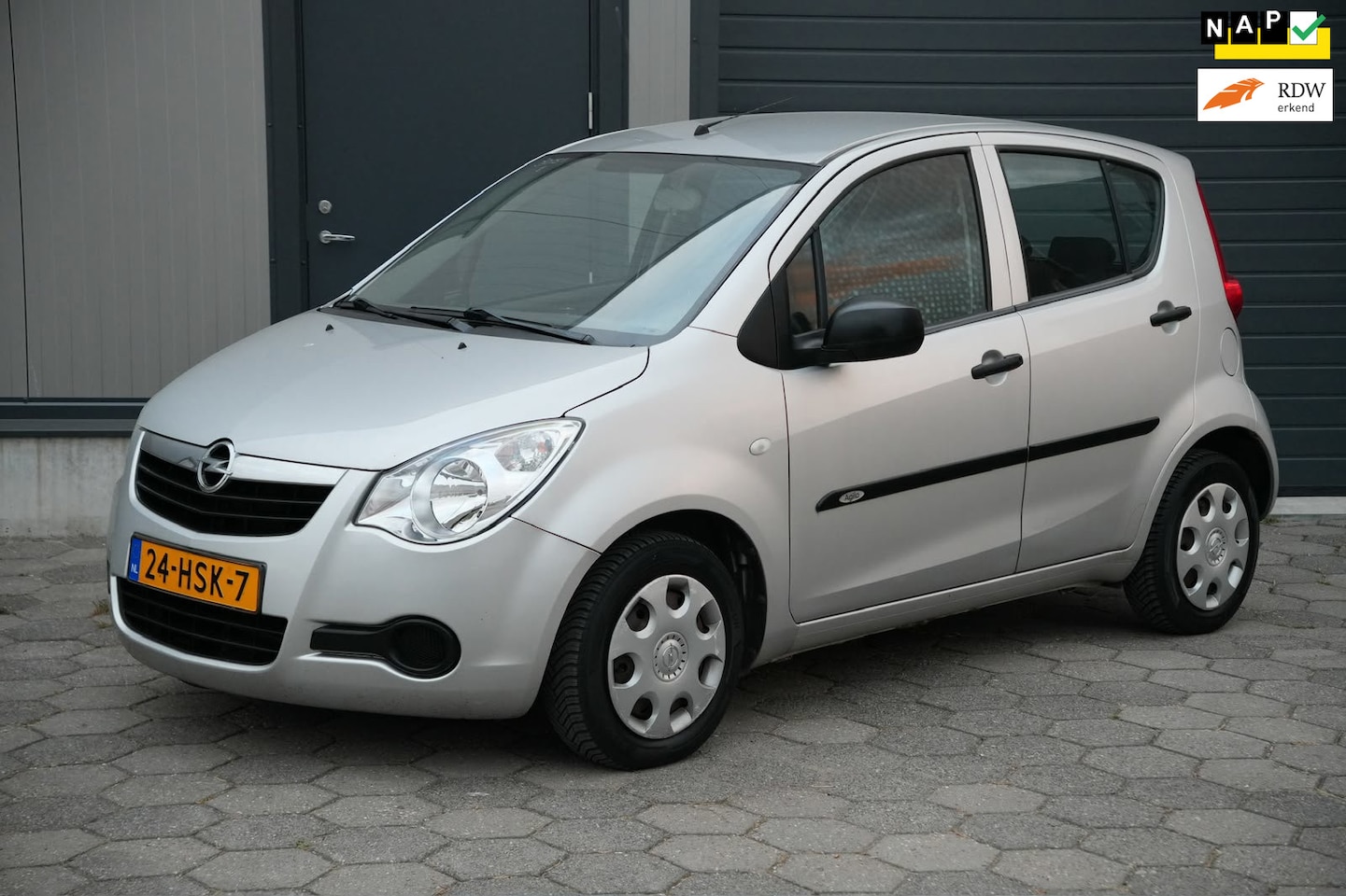 Opel Agila - 1.0 Essentia EcoFlex 2009 NL-Auto - AutoWereld.nl