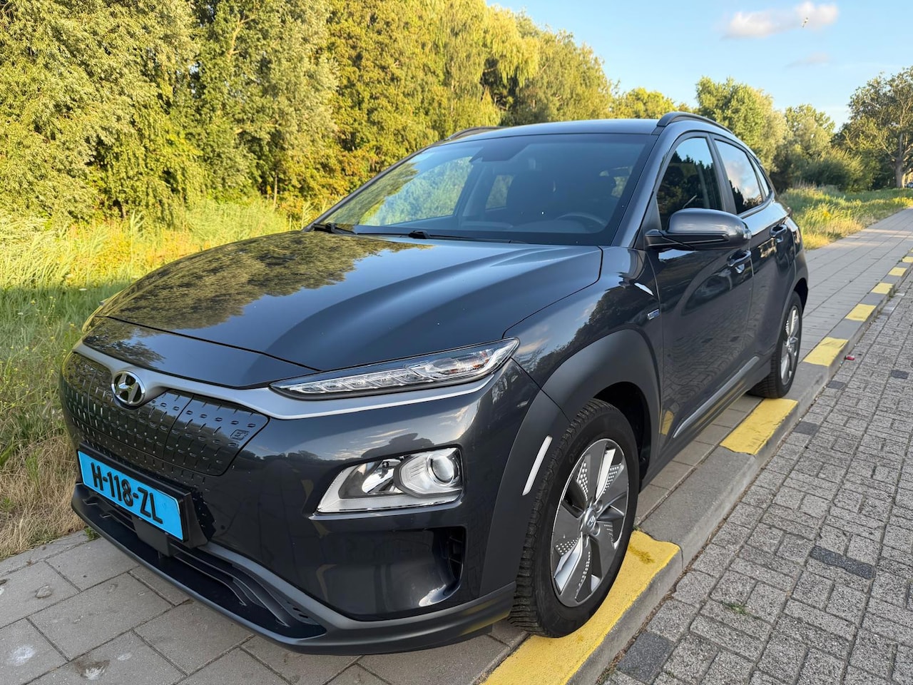 Hyundai Kona Electric - EV Comfort 64 kWh(Taxi) - AutoWereld.nl