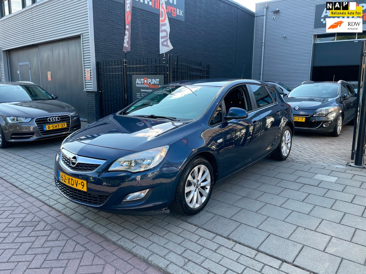 Opel Astra - 1.4 Turbo Anniversary Edition 2e Eigenaar! Airco PDC NAP APK - AutoWereld.nl