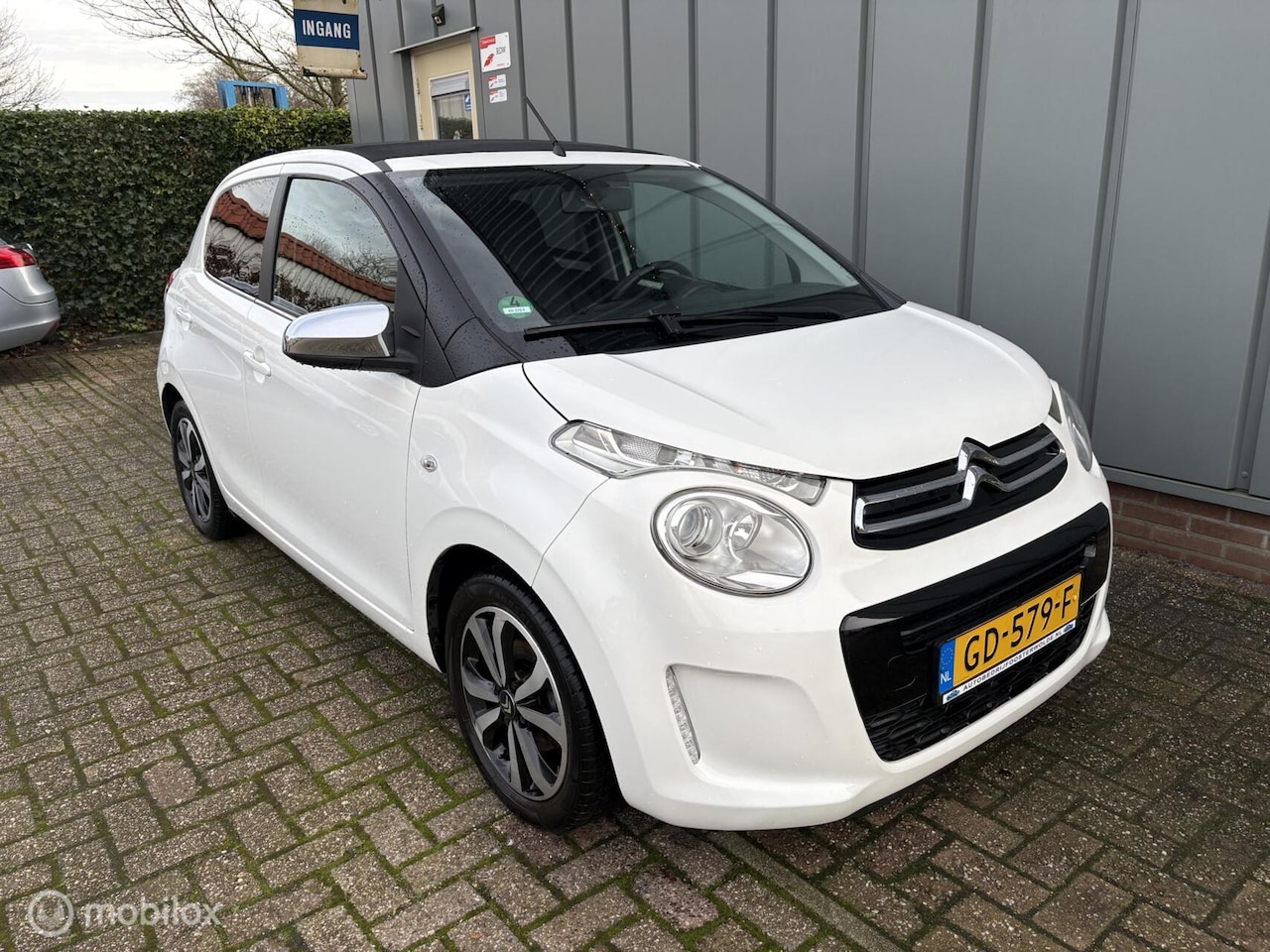 Citroën C1 - 1.2 PureTech Shine Apk - Leer -Stoelverw - Cruise - AutoWereld.nl