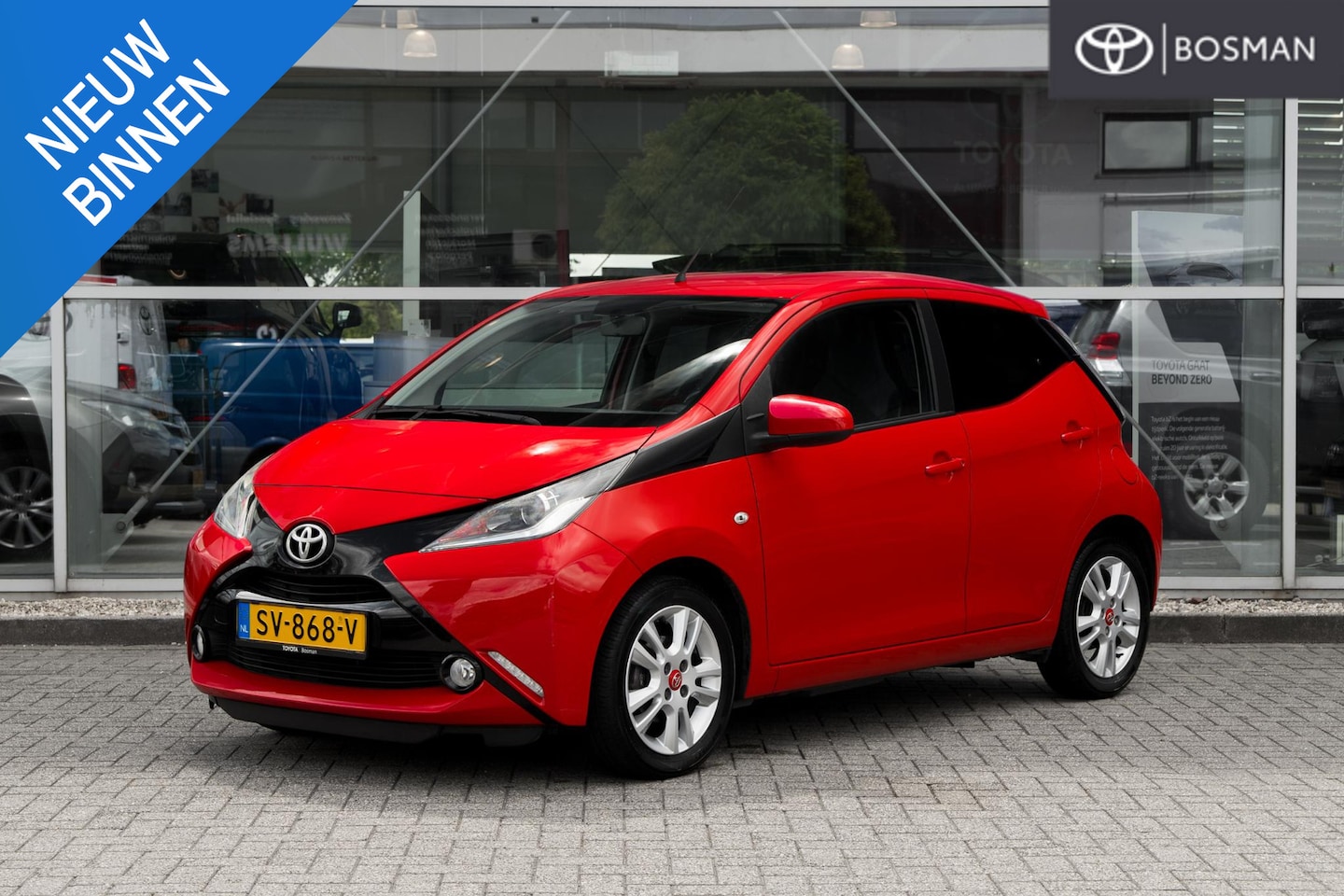 Toyota Aygo - 1.0 VVT-i x-joy 1.0 VVT-i x-joy - AutoWereld.nl