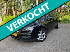 Ford Focus Wagon - 1.6-16V Titanium