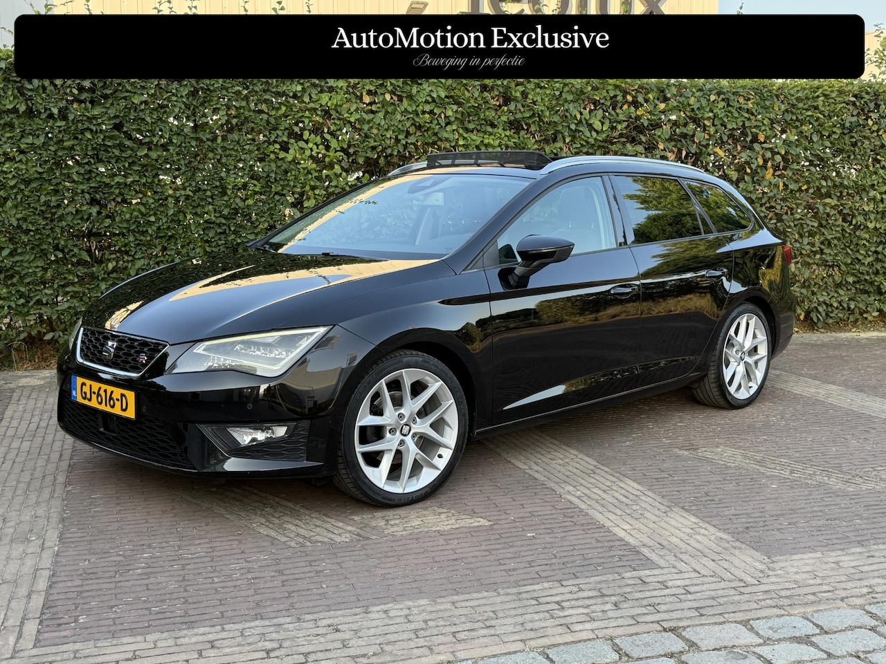 SEAT Leon ST - 1.4 TSI ACT FR Dynamic Pano|ACC|Trekhaak|LED|Seat Sound|NAP|PDC - AutoWereld.nl