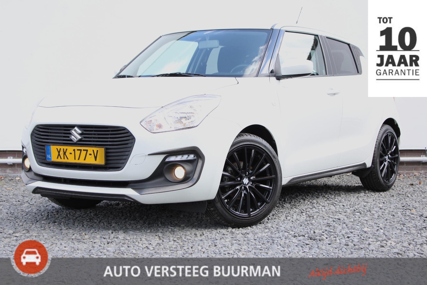 Suzuki Swift - 1.2 Select 17"' Velgen, Carbon Pakket, Achteruitrijcamera - AutoWereld.nl