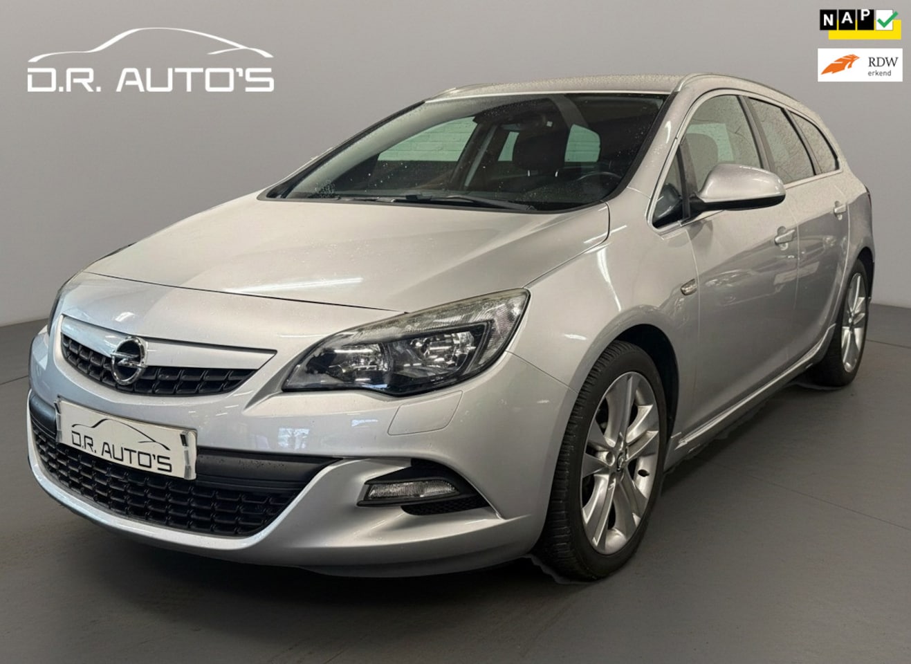 Opel Astra Sports Tourer - 1.4 Turbo Sport 1.4 Turbo Sport - AutoWereld.nl