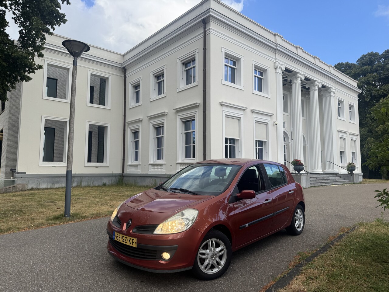 Renault Clio - 1.4-16V Luxe, 5 DRS, AIRCO, RIJKLAAR - AutoWereld.nl