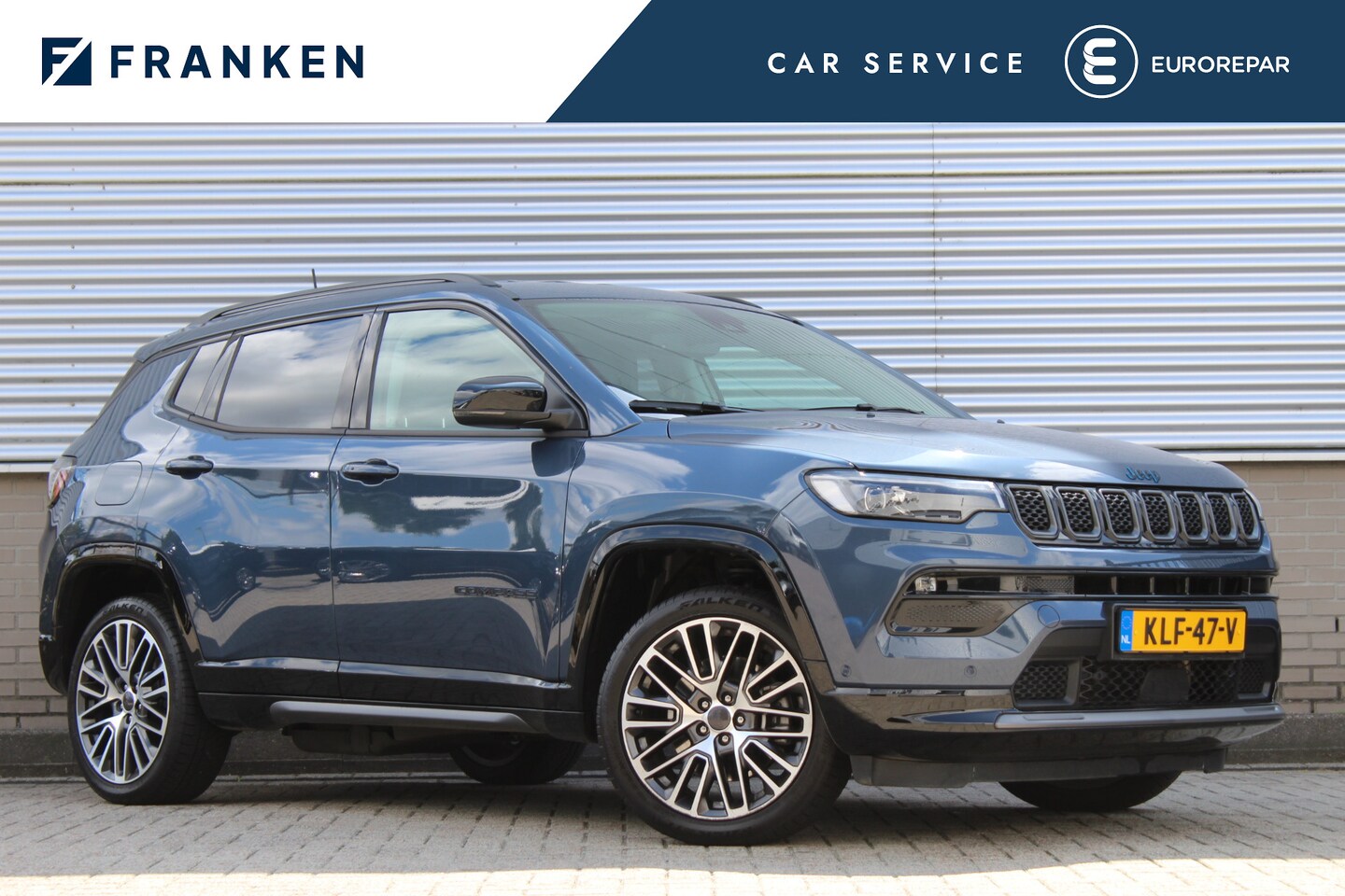 Jeep Compass - 4xe 240 Plug-in Hybrid Electric Summit | Leder | Winterpack | Camera | Stoelverwarming/ven - AutoWereld.nl