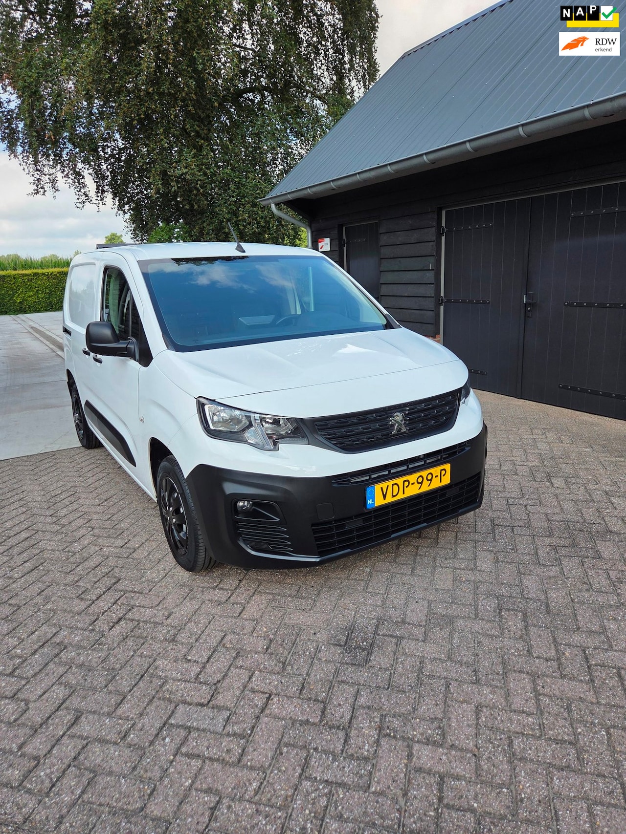 Peugeot Partner - 1.5 BlueHDI Premium 1.5 BlueHDI Premium - AutoWereld.nl