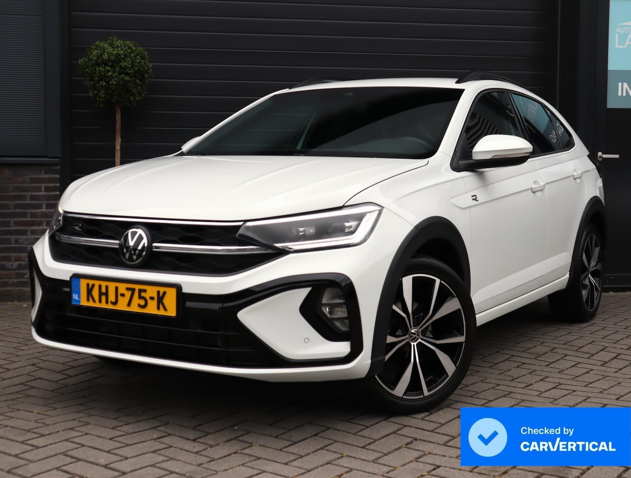 Volkswagen Taigo - 1.0 TSI R-Line Edition | IQ Light | 4 Jaar Fabrieksgarantie | Stoelverwarming | ACC | Came - AutoWereld.nl