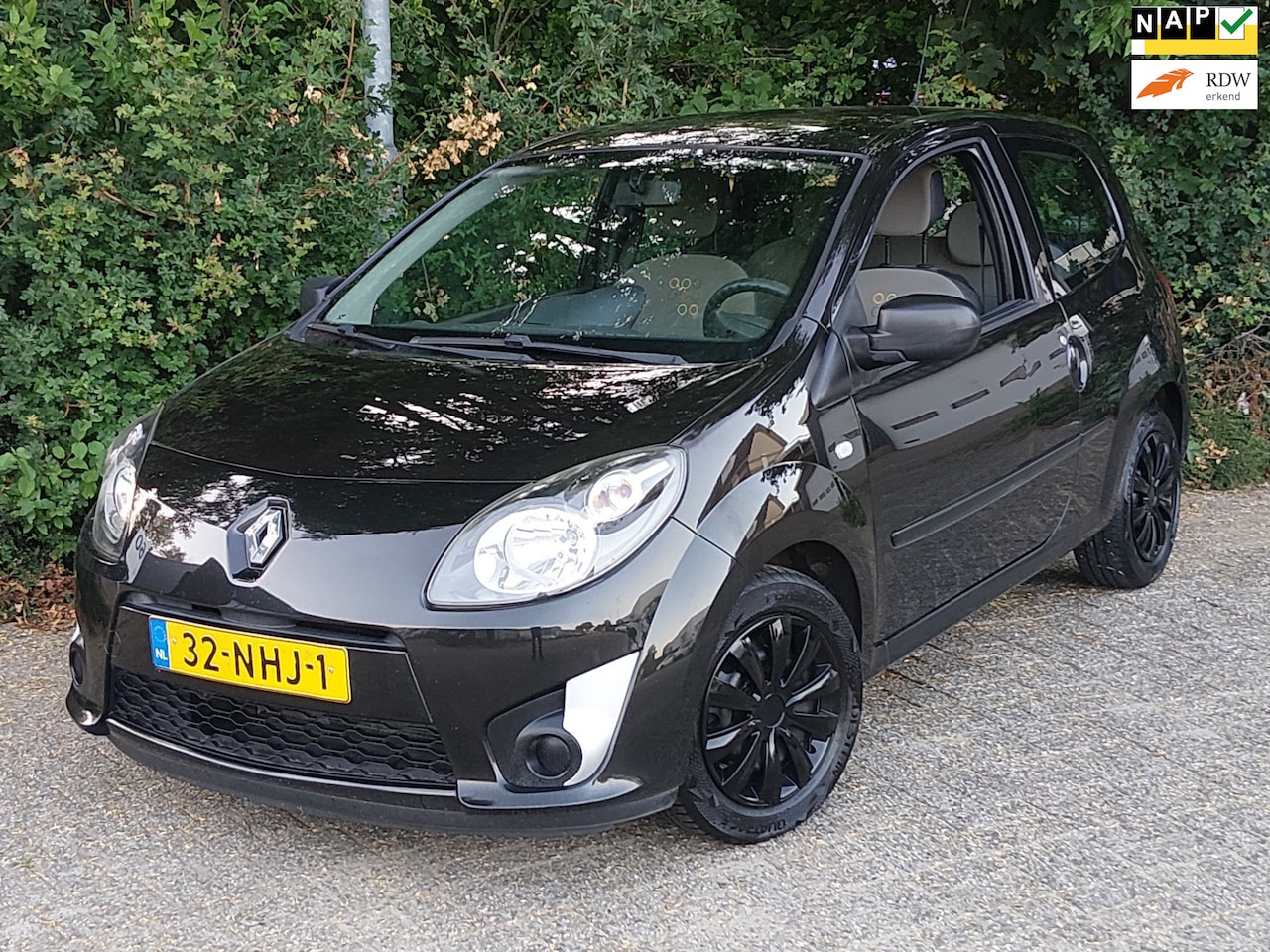 Renault Twingo - 1.2-16V Authentique 2010 NW APK - AutoWereld.nl