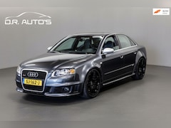 Audi A4 Avant - 4.2 V8 RS 4 quattro