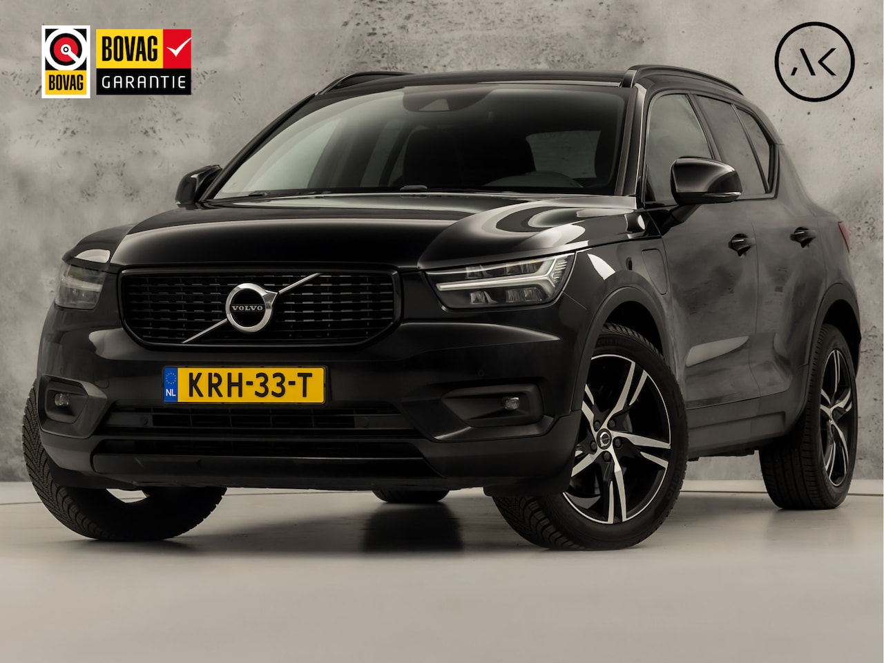 Volvo XC40 - 1.5 T4 Recharge R-Design 211Pk Automaat (APPLE CARPLAY, GROOT NAVI, LEDER/ALCANTARA, STUUR - AutoWereld.nl