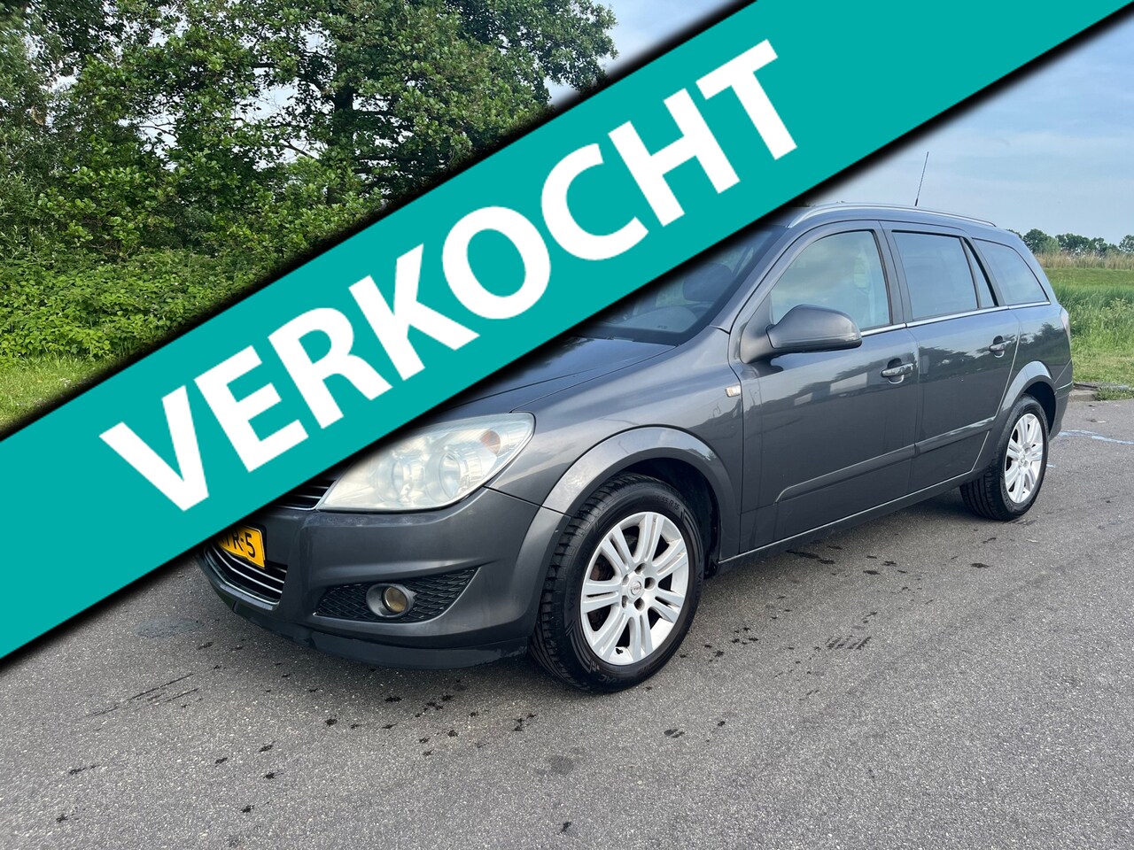 Opel Astra Wagon - 1.8 Cosmo BJ 2010 AIRCO Trekhaak 180 dkm - AutoWereld.nl