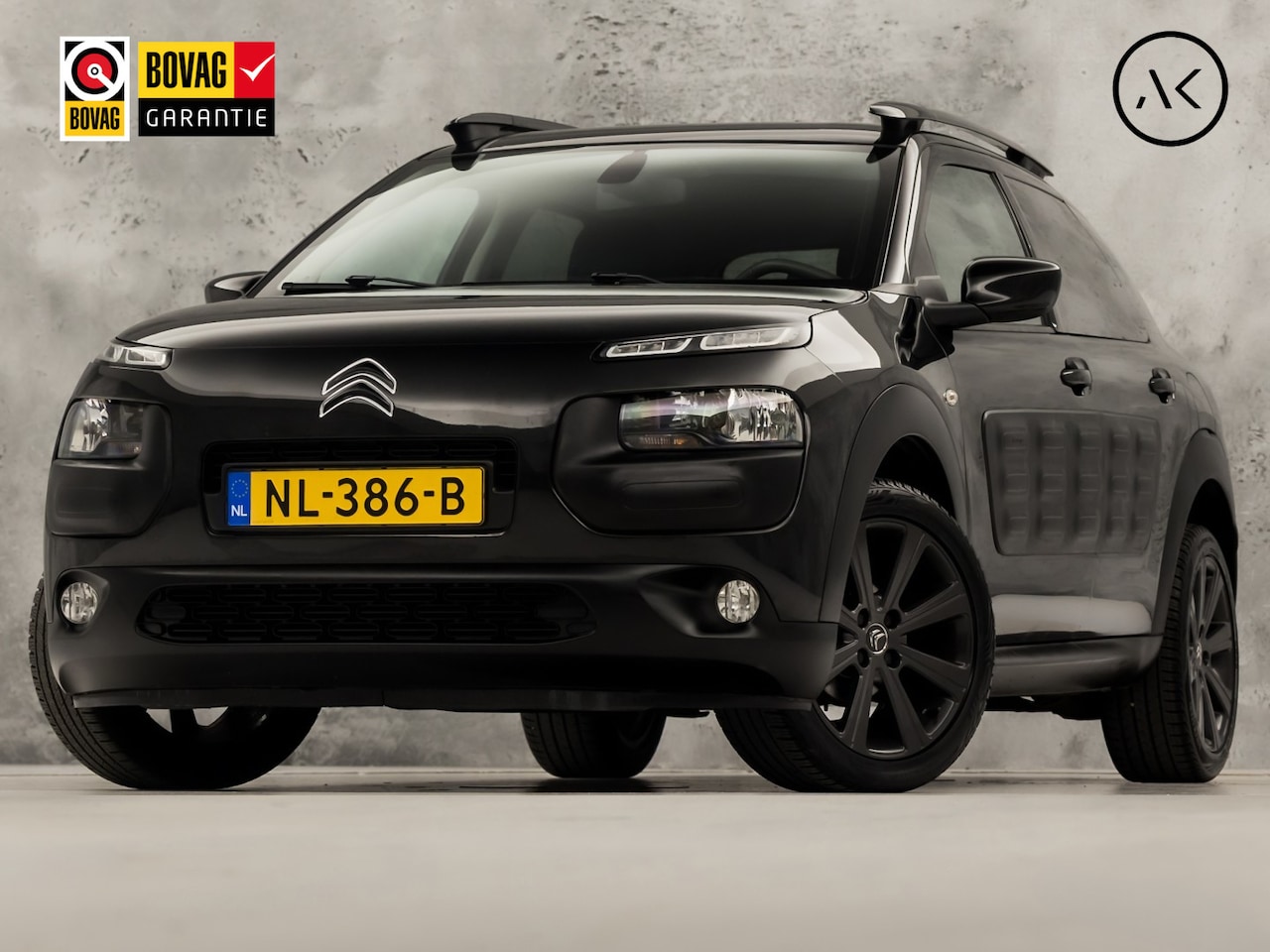 Citroën C4 Cactus - 1.2 PureTech Sport (NAVIGATIE, CAMERA, GETINT GLAS, SPORTSTOELEN, LM VELGEN, CRUISE, NIEUW - AutoWereld.nl