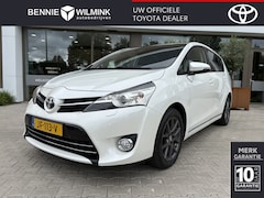 Toyota Verso - 1.8 VVT-i Executive 7persoons | Panoramadak | Trekhaak