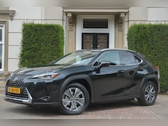 Lexus UX - 300e Luxury 54 kWh LEDER | CAMERA | KEYLESS | ORG NL 1E EIGN