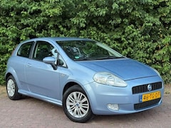Fiat Grande Punto - 1.4-16v Sport/Airco/Trekhaak/Nieuwe APK