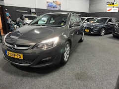 Opel Astra - 1.4 Turbo Blitz