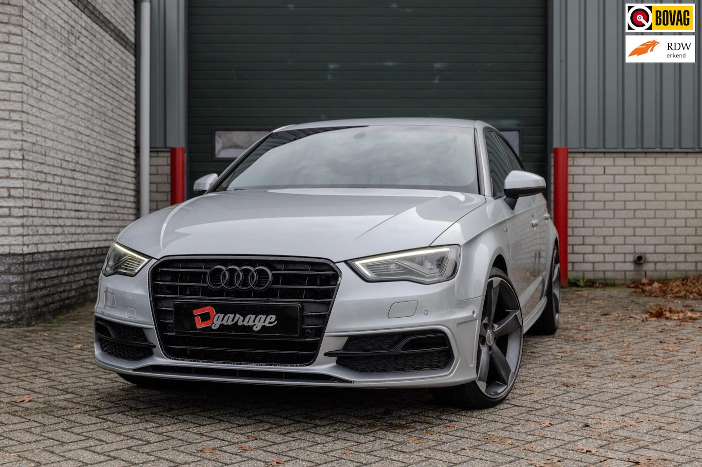 Audi A3 Sportback - 1.8 TFSI 3x S line, leer/alcantara, Xenon - AutoWereld.nl