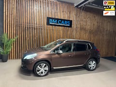 Peugeot 2008 - 1.6 VTi Féline Panodak, Trkhaak, Alcantara
