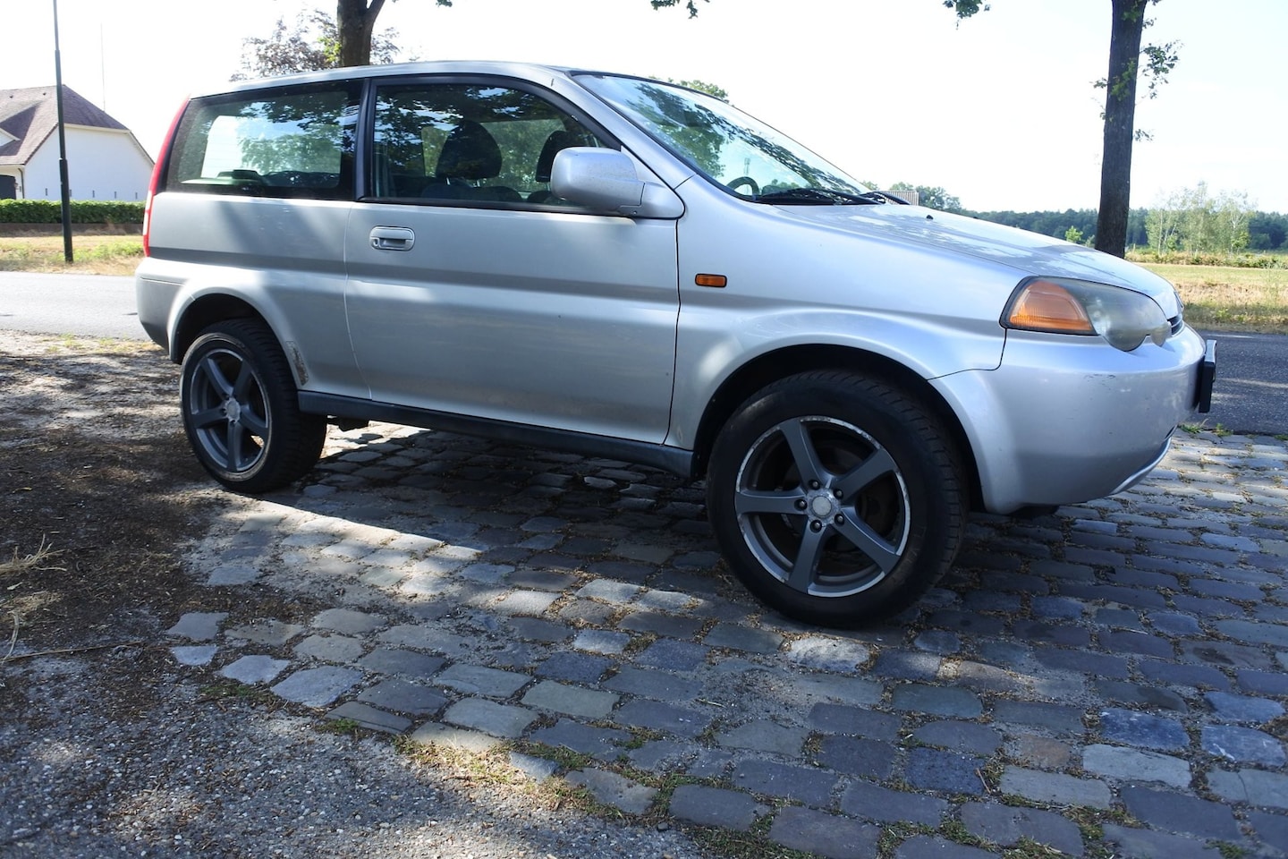 Honda HR-V - 1.6i 2WD 201 dkm nette auto lm velgen - AutoWereld.nl