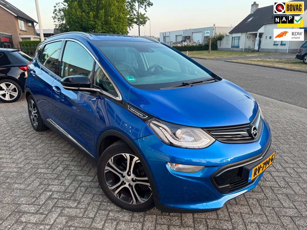 Opel Ampera-e - Launch executive 60 kWh Camera, 1e Eigenaar - AutoWereld.nl