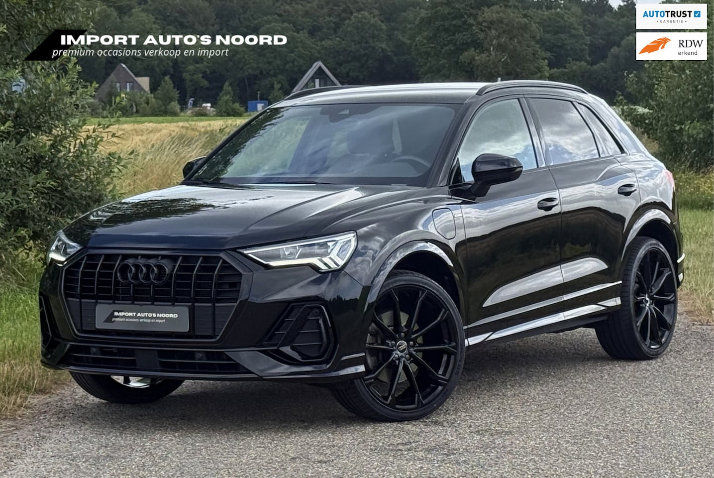 Audi Q3 - 45 TFSI e S edition 21 inch Pano Sfeerverlichting ACC Camera Trekhaak - AutoWereld.nl