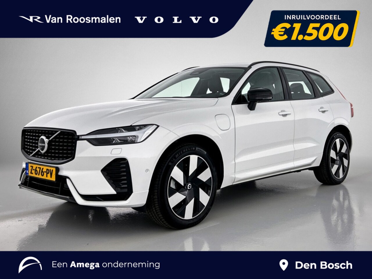 Volvo XC60 - 2.0 T6 AWD Ultimate Dark | Panorama dak | Trekhaak | - AutoWereld.nl