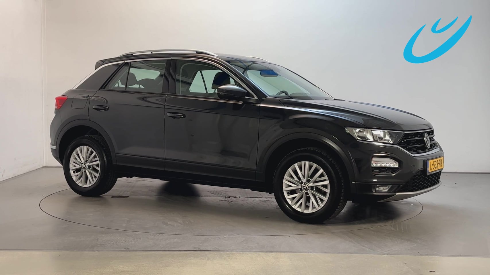 Volkswagen T-Roc - 1.5 TSI 150pk DSG Style Business Navigatie Stoelverwarming Parkeersensoren - AutoWereld.nl