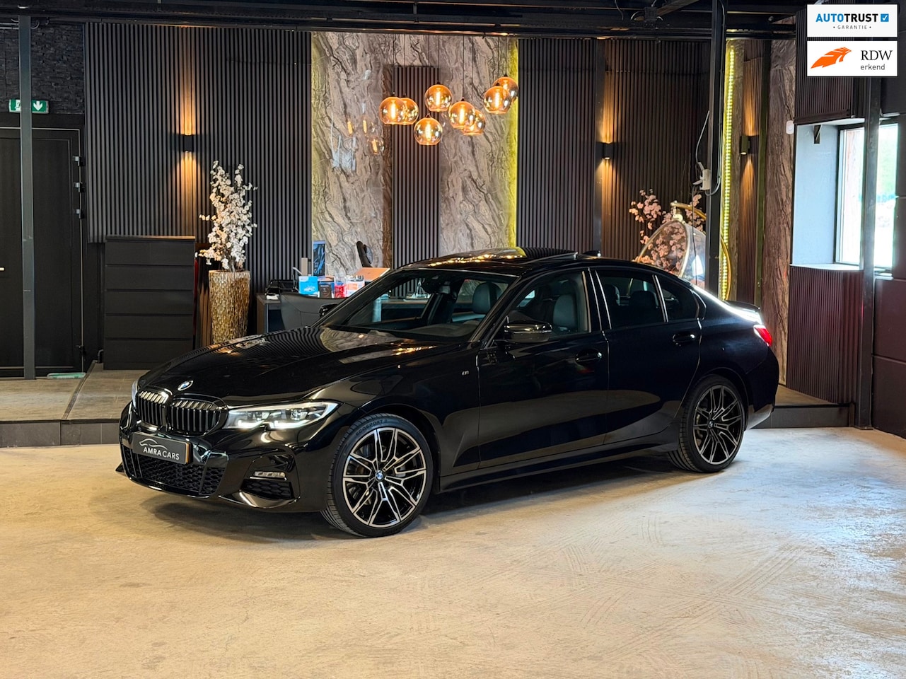 BMW 3-serie - 330i M Sport|Full option - AutoWereld.nl