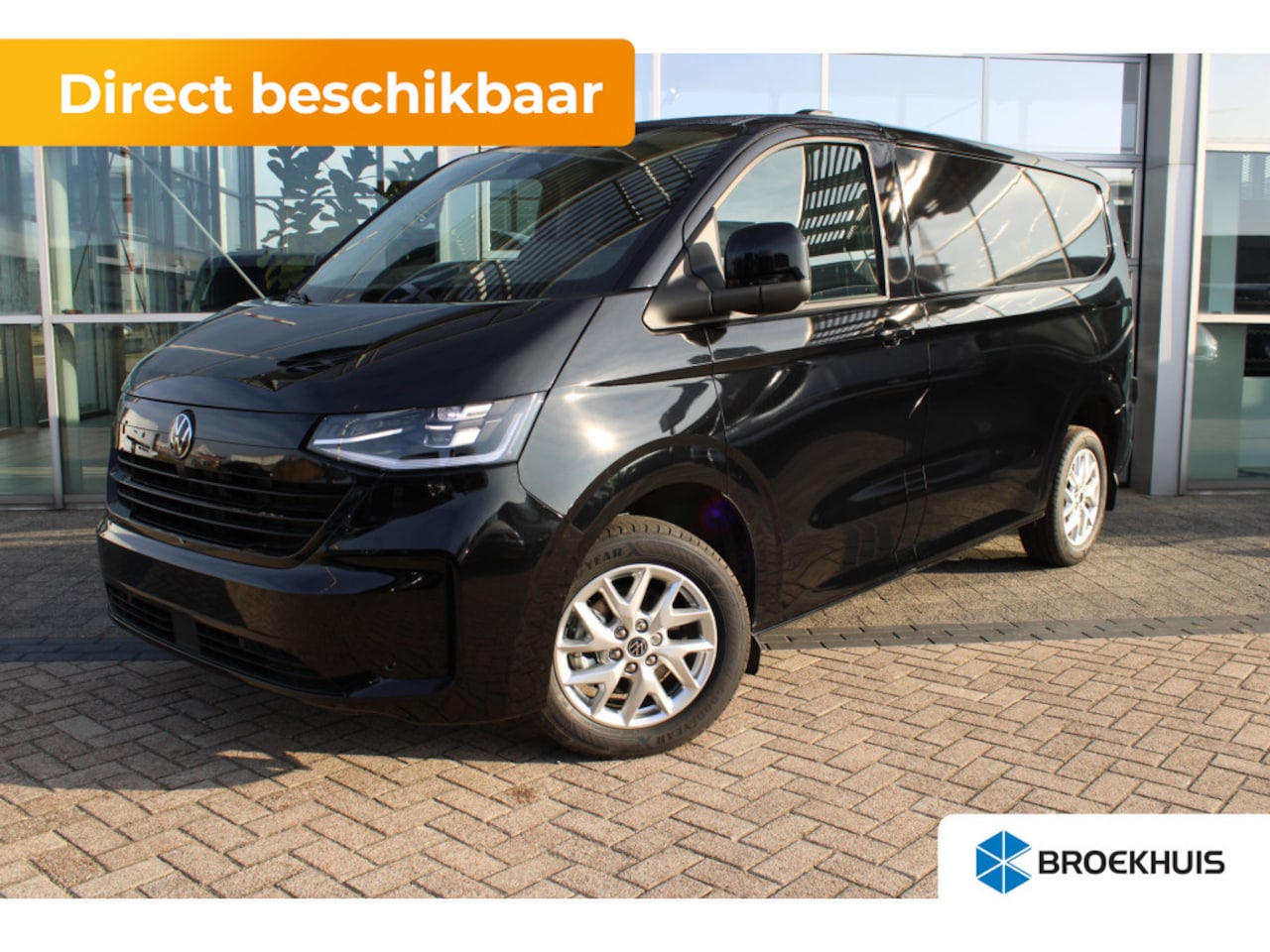 Volkswagen Transporter - 2.0 TDI 170 pk Automaat Bulli L1 CAMERA | NAVI | MATRIX LED | APP.CONNECT | STOEL.VERW | D - AutoWereld.nl