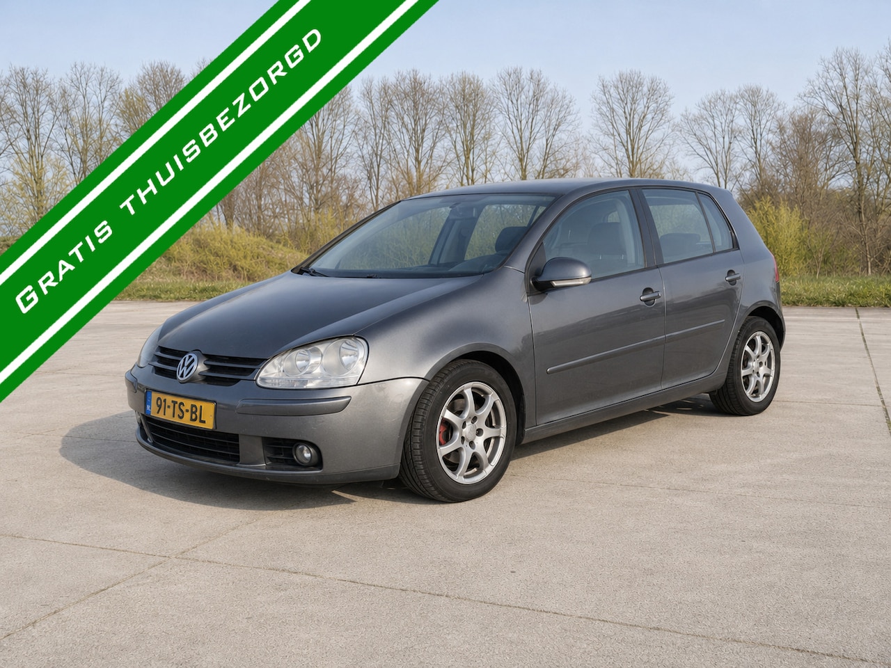 Volkswagen Golf - 1.6 Carplay - Airco - NW APK - NAP! - AutoWereld.nl