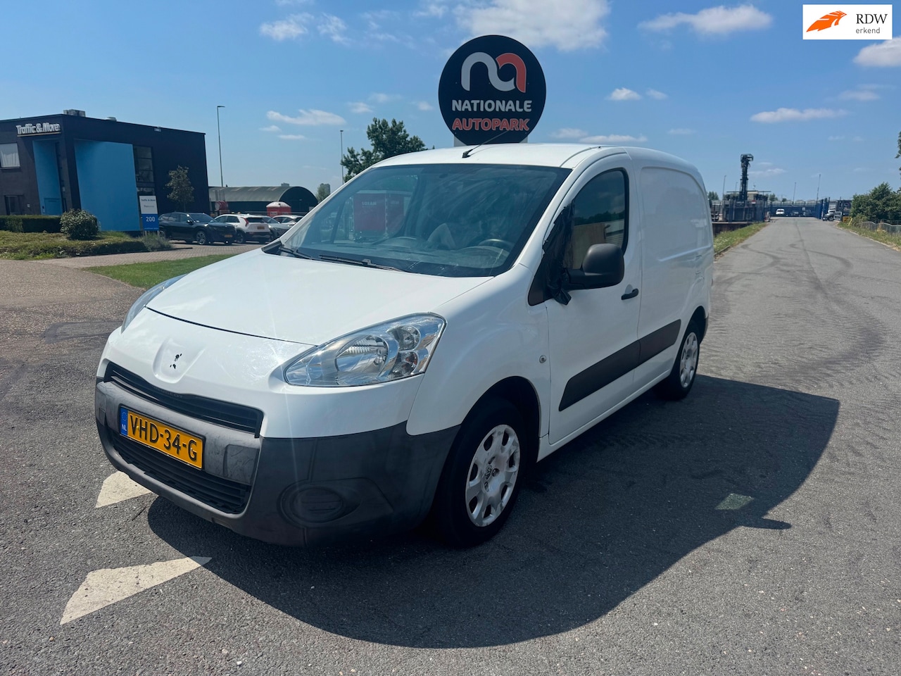Peugeot Partner - | 2013 | 120 1.6 HDI L1 XR Profit + | Top Bus | APK - AutoWereld.nl